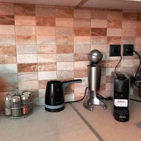 Renovated Flat With Huge Balcony - Ανακαινισμένο Διαμέρισμα Με Τεράστιο Μπαλκόνι Kardítsa Exterior foto